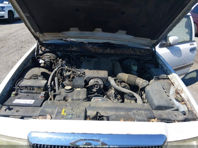 Aukcja sprzedaży 2003 Mercury Grand Marquis Gs, vin: 2MEFM74W43X704177, numer aukcji: 46246775