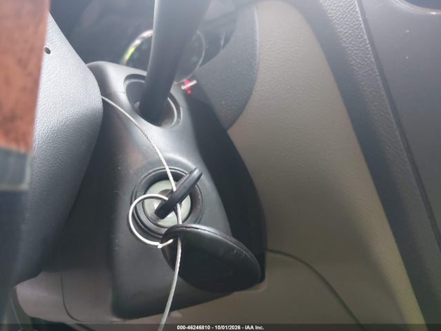 46246810 :رقم المزاد ، 3GNBACFU4BS560673 vin ، 2011 Chevrolet Hhr Lt مزاد بيع
