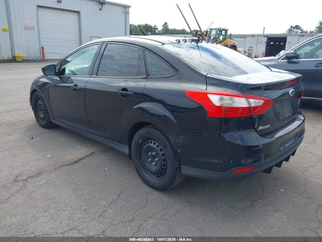 46246842 :رقم المزاد ، 1FAHP3F24CL268440 vin ، 2012 Ford Focus Se مزاد بيع