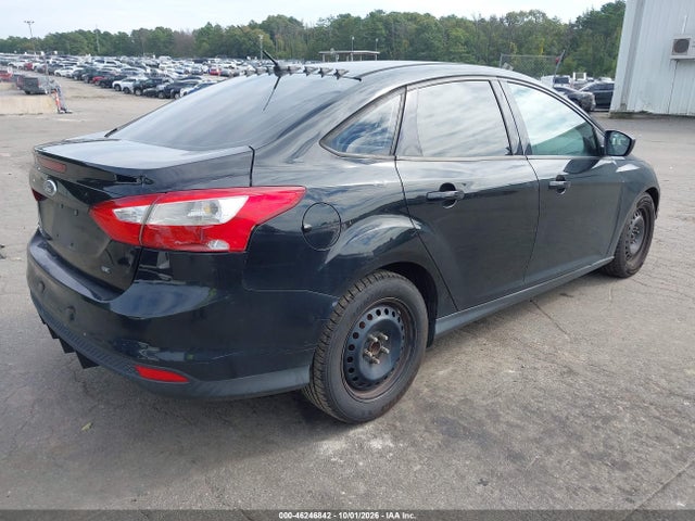 46246842 :رقم المزاد ، 1FAHP3F24CL268440 vin ، 2012 Ford Focus Se مزاد بيع