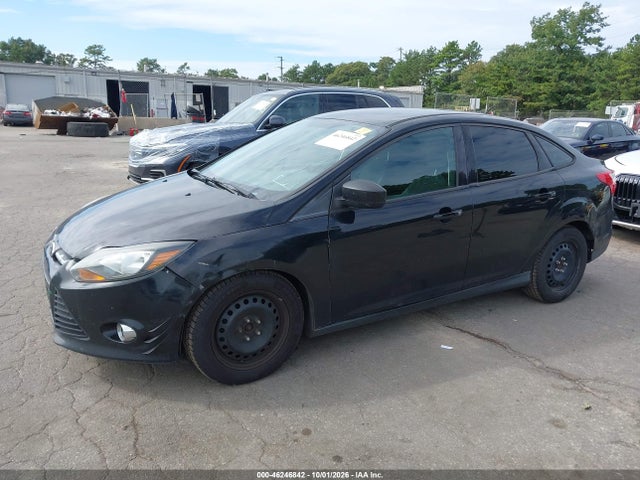 46246842 :رقم المزاد ، 1FAHP3F24CL268440 vin ، 2012 Ford Focus Se مزاد بيع