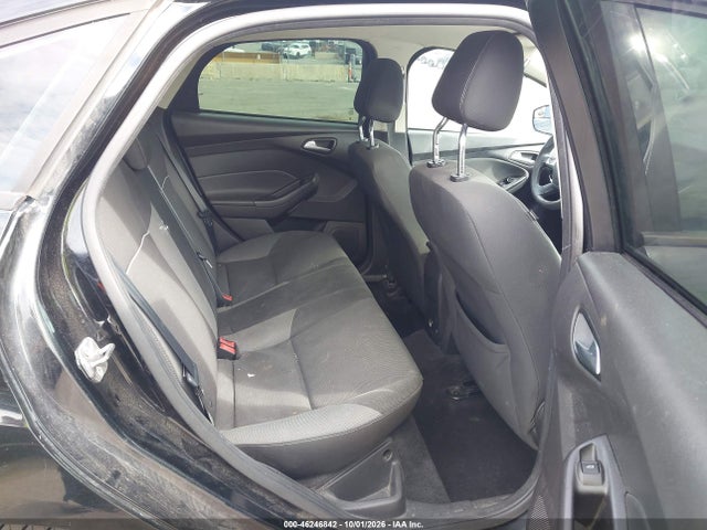 46246842 :رقم المزاد ، 1FAHP3F24CL268440 vin ، 2012 Ford Focus Se مزاد بيع
