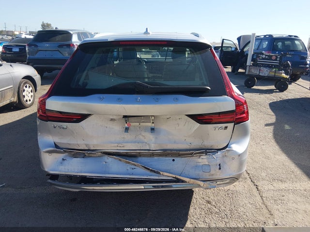 46246876 :رقم المزاد ، YV1A22VL9M1162362 vin ، 2021 Volvo V90 T6 Inscription مزاد بيع