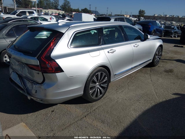 46246876 :رقم المزاد ، YV1A22VL9M1162362 vin ، 2021 Volvo V90 T6 Inscription مزاد بيع