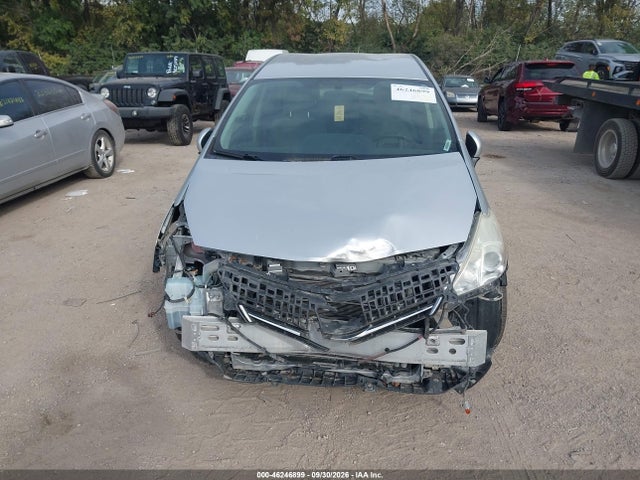 Продажа на аукционе авто 2012 Toyota Prius V Three, vin: JTDZN3EU8C3134389, номер лота: 46246899
