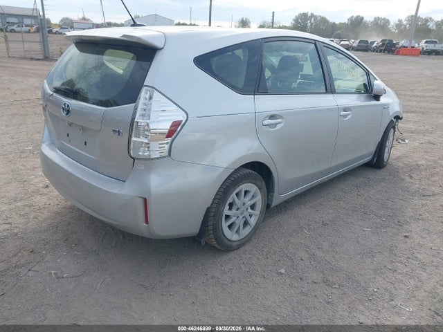 Продажа на аукционе авто 2012 Toyota Prius V Three, vin: JTDZN3EU8C3134389, номер лота: 46246899