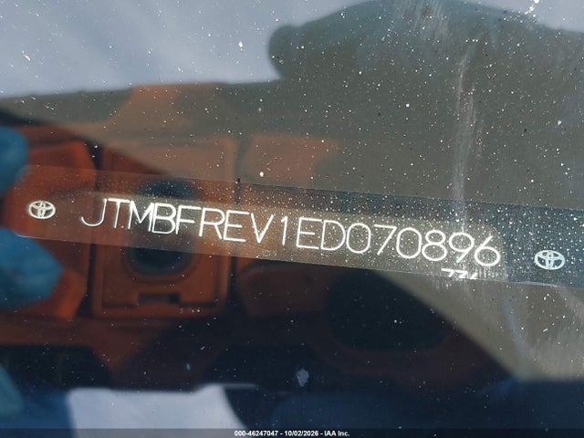 2014 Toyota Rav4 Le მანქანა იყიდება აუქციონზე, vin: JTMBFREV1ED070896, აუქციონის ნომერი: 46247047