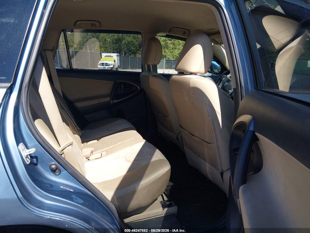 46247052 :رقم المزاد ، JTMKF4DV0C5043524 vin ، 2012 Toyota Rav4 مزاد بيع