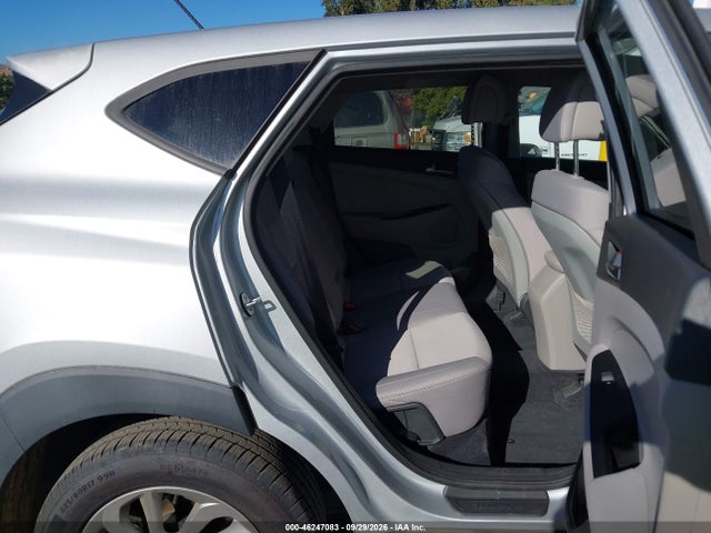 2018 Hyundai Tucson Se მანქანა იყიდება აუქციონზე, vin: KM8J23A43JU701672, აუქციონის ნომერი: 46247083
