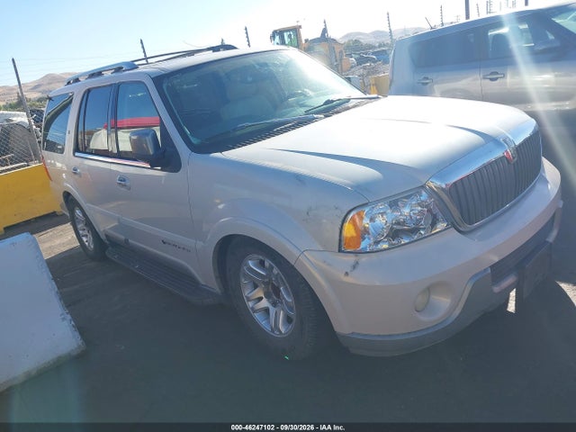 46247102 :رقم المزاد ، 5LMFU27R44LJ41441 vin ، 2004 Lincoln Navigator مزاد بيع