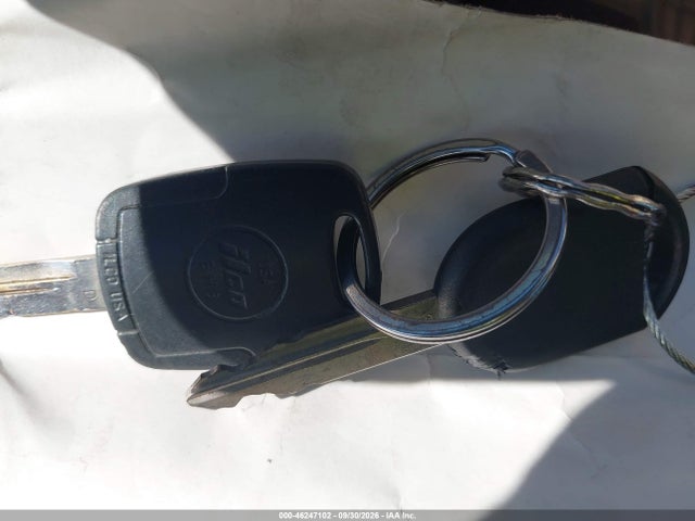 46247102 :رقم المزاد ، 5LMFU27R44LJ41441 vin ، 2004 Lincoln Navigator مزاد بيع
