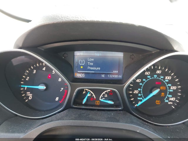 2014 Ford Escape Se მანქანა იყიდება აუქციონზე, vin: 1FMCU0GX1EUE38235, აუქციონის ნომერი: 46247128