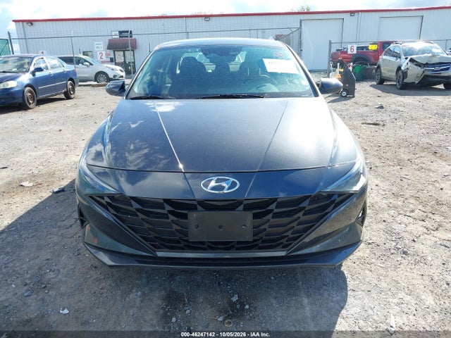 2022 Hyundai Elantra Sel მანქანა იყიდება აუქციონზე, vin: 5NPLM4AG6NH075574, აუქციონის ნომერი: 46247142