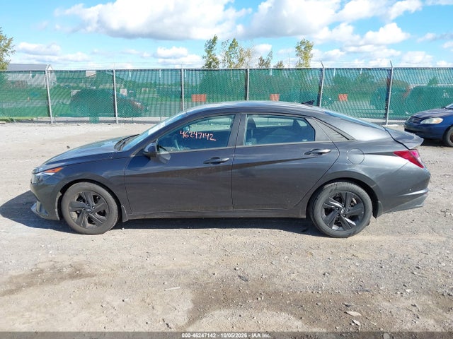 2022 Hyundai Elantra Sel მანქანა იყიდება აუქციონზე, vin: 5NPLM4AG6NH075574, აუქციონის ნომერი: 46247142