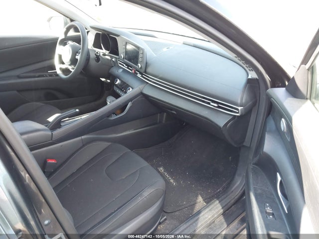2022 Hyundai Elantra Sel მანქანა იყიდება აუქციონზე, vin: 5NPLM4AG6NH075574, აუქციონის ნომერი: 46247142