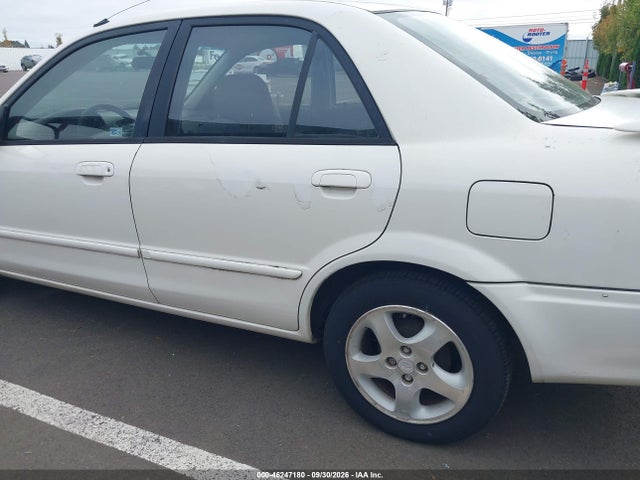 Продаж на аукціоні авто 2000 Mazda Protege Es, vin: JM1BJ2218Y0275277, номер лоту: 46247180