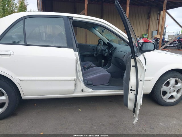 Продаж на аукціоні авто 2000 Mazda Protege Es, vin: JM1BJ2218Y0275277, номер лоту: 46247180