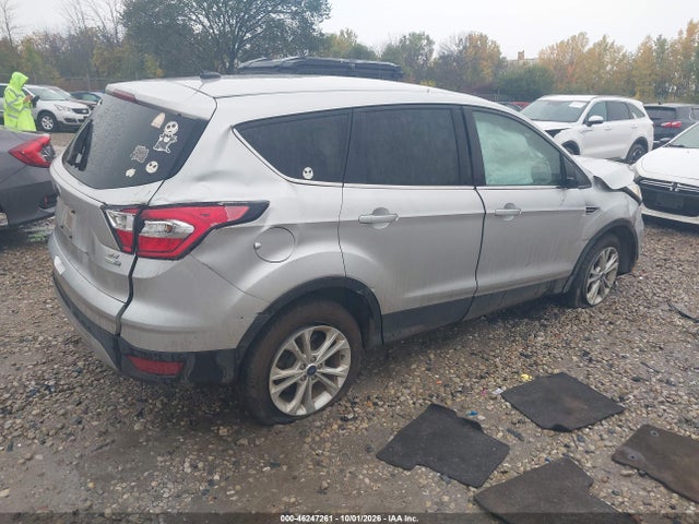 2017 Ford Escape Se მანქანა იყიდება აუქციონზე, vin: 1FMCU9G98HUD44248, აუქციონის ნომერი: 46247261