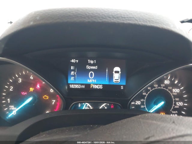 2017 Ford Escape Se მანქანა იყიდება აუქციონზე, vin: 1FMCU9G98HUD44248, აუქციონის ნომერი: 46247261