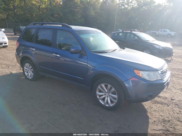46247288 :رقم المزاد ، JF2SHADC8CH411083 vin ، 2012 Subaru Forester 2.5x Premium مزاد بيع