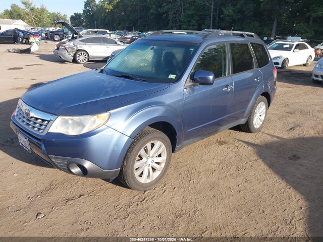 46247288 :رقم المزاد ، JF2SHADC8CH411083 vin ، 2012 Subaru Forester 2.5x Premium مزاد بيع