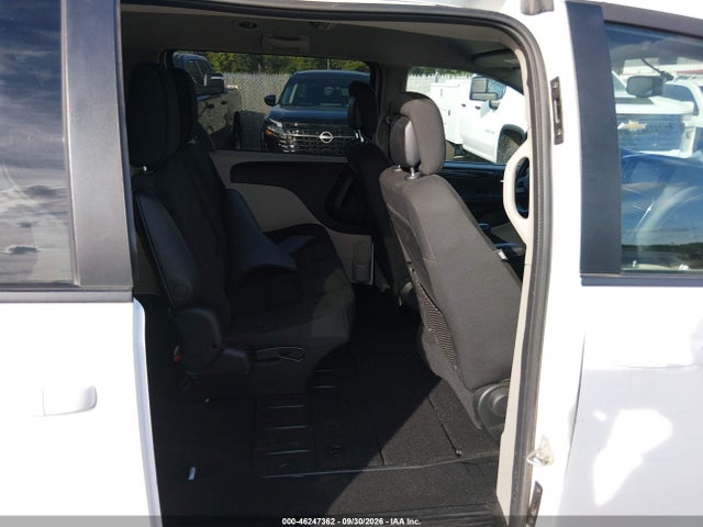 Auction sale of the 2018 Dodge Grand Caravan Se, vin: 2C4RDGBG5JR273389, lot number: 46247362