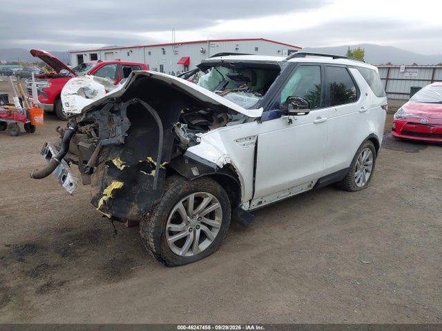 Land Rover Discovery Se 2018 SALRG2RK7JA056072 Image 2