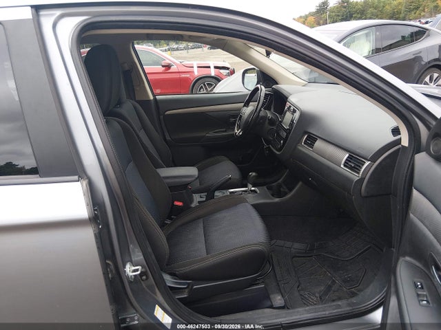 Продаж на аукціоні авто 2016 Mitsubishi Outlander Se, vin: JA4AD3A3XGZ021554, номер лоту: 46247503
