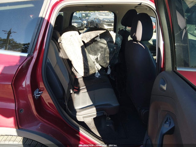 1FMCU0G77GUB10613 Ford ESCAPE SE