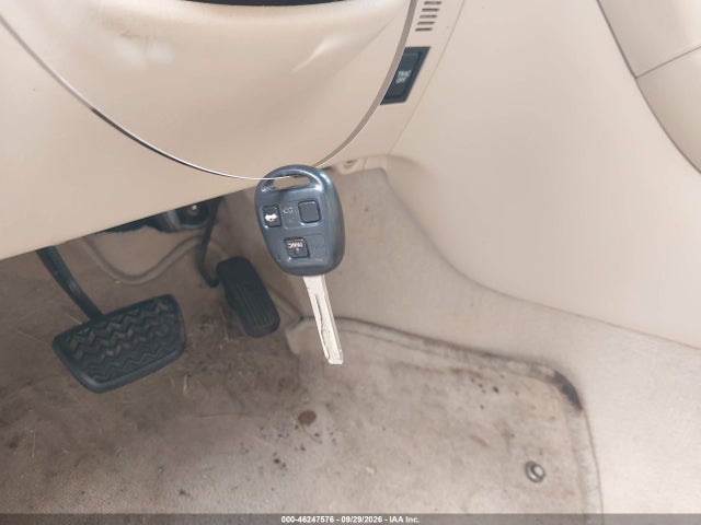 2005 Lexus Es 330 მანქანა იყიდება აუქციონზე, vin: JTHBA30G155087100, აუქციონის ნომერი: 46247576