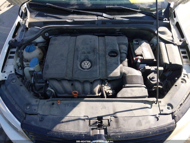 46247586 :رقم المزاد ، 3VWDX7AJ3BM344299 vin ، 2011 Volkswagen Jetta 2.5l Se مزاد بيع