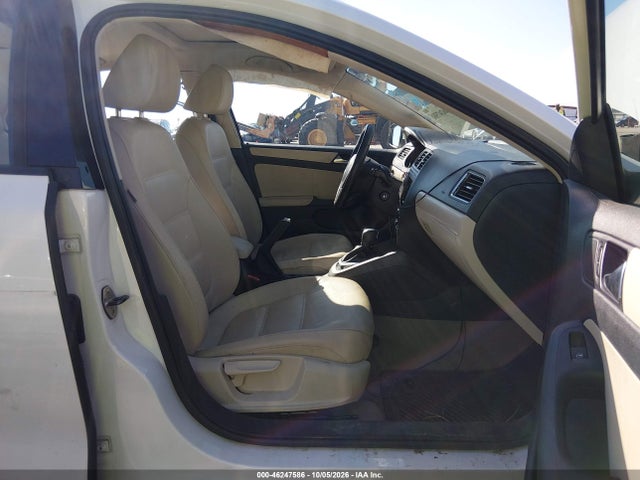 46247586 :رقم المزاد ، 3VWDX7AJ3BM344299 vin ، 2011 Volkswagen Jetta 2.5l Se مزاد بيع