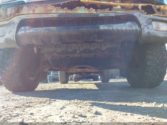 Продажа на аукционе авто 2001 Toyota Tacoma Base V6, vin: 5TEWN72N61Z865277, номер лота: 46247740