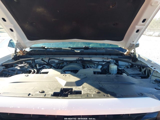 Продаж на аукціоні авто 2018 Chevrolet Silverado 1500 2lt, vin: 3GCUKREC8JG325611, номер лоту: 46247742