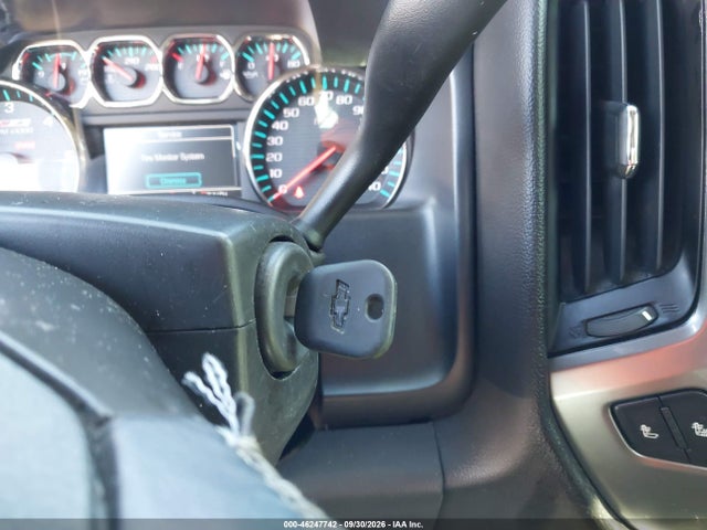 Продаж на аукціоні авто 2018 Chevrolet Silverado 1500 2lt, vin: 3GCUKREC8JG325611, номер лоту: 46247742