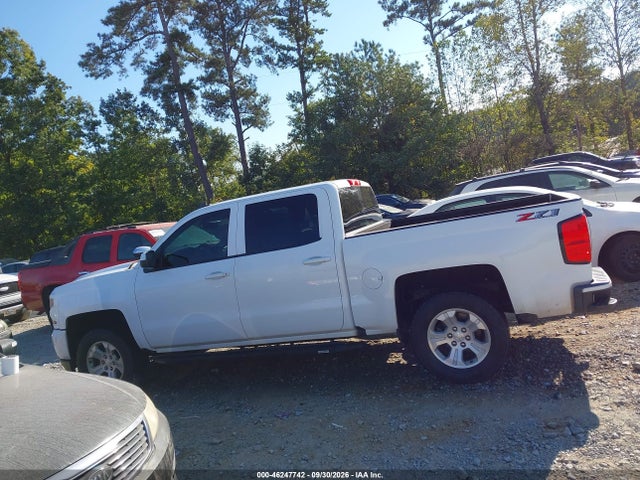 Продаж на аукціоні авто 2018 Chevrolet Silverado 1500 2lt, vin: 3GCUKREC8JG325611, номер лоту: 46247742