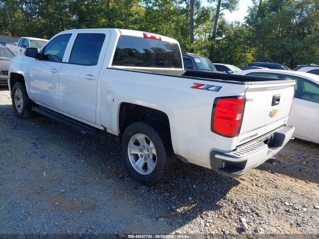Продаж на аукціоні авто 2018 Chevrolet Silverado 1500 2lt, vin: 3GCUKREC8JG325611, номер лоту: 46247742