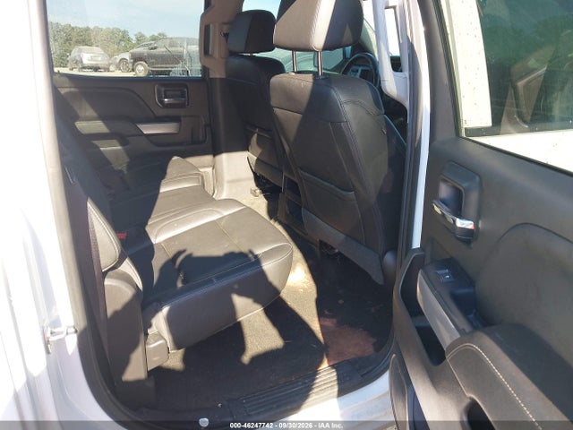 Продаж на аукціоні авто 2018 Chevrolet Silverado 1500 2lt, vin: 3GCUKREC8JG325611, номер лоту: 46247742