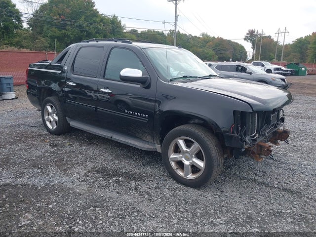 46247784 :رقم المزاد ، 3GNTKFE74DG349526 vin ، 2013 Chevrolet Avalanche Lt مزاد بيع