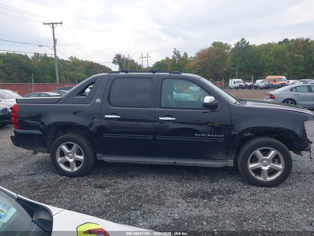 46247784 :رقم المزاد ، 3GNTKFE74DG349526 vin ، 2013 Chevrolet Avalanche Lt مزاد بيع