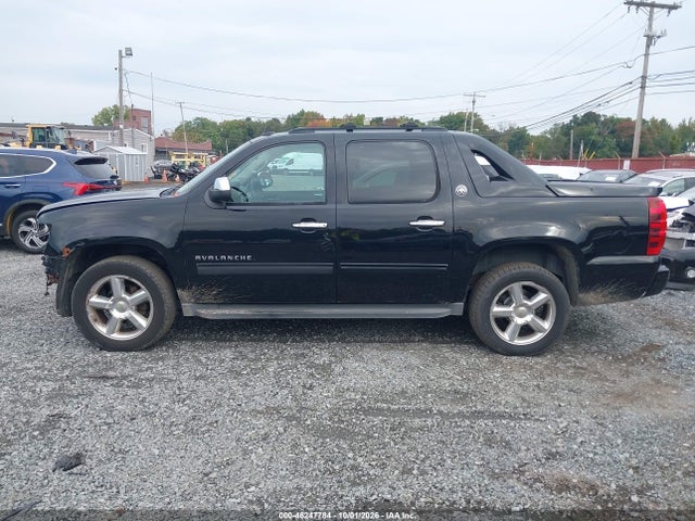 46247784 :رقم المزاد ، 3GNTKFE74DG349526 vin ، 2013 Chevrolet Avalanche Lt مزاد بيع
