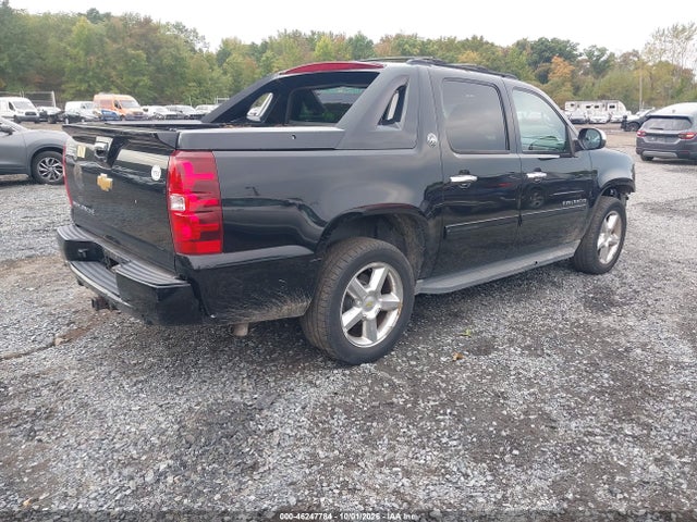 46247784 :رقم المزاد ، 3GNTKFE74DG349526 vin ، 2013 Chevrolet Avalanche Lt مزاد بيع