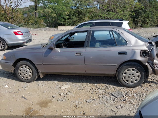 1996 Toyota Camry Dx/le/xle მანქანა იყიდება აუქციონზე, vin: 4T1BG12K6TU662232, აუქციონის ნომერი: 46247879