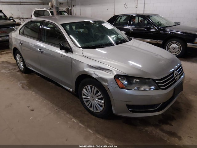 Продажа на аукционе авто 2014 Volkswagen Passat 1.8t S, vin: 1VWAS7A31EC069735, номер лота: 46247883