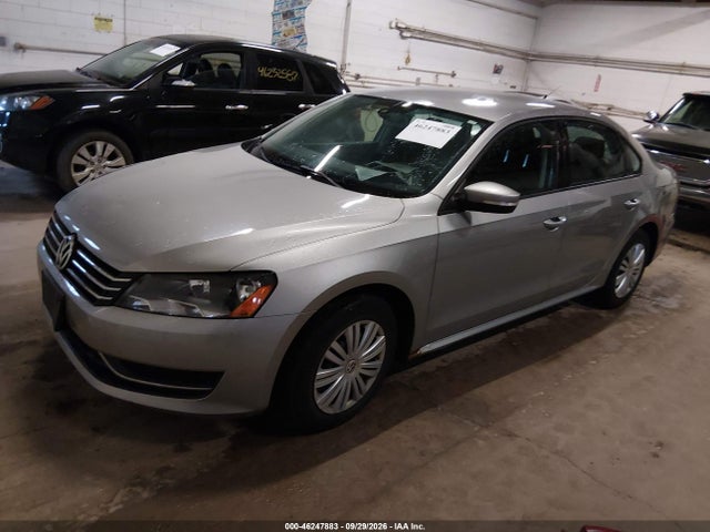 Продаж на аукціоні авто 2014 Volkswagen Passat 1.8t S, vin: 1VWAS7A31EC069735, номер лоту: 46247883
