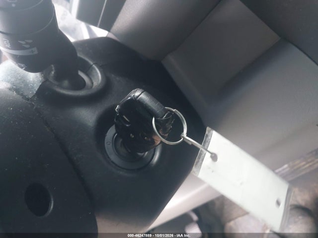 46247889 :رقم المزاد ، 5FNYF4H23BB507588 vin ، 2011 Honda Pilot Lx مزاد بيع