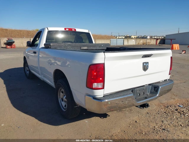 46247901 :رقم المزاد ، 3C6JR6DTXHG704500 vin ، 2017 Ram 1500 Tradesman  4x2 8' Box مزاد بيع