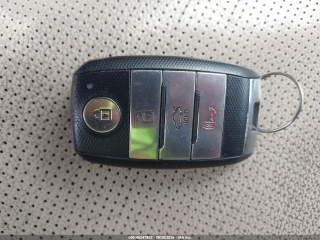 46247902 :رقم المزاد ، 5XXGN4A75FG439821 vin ، 2015 Kia Optima Ex مزاد بيع