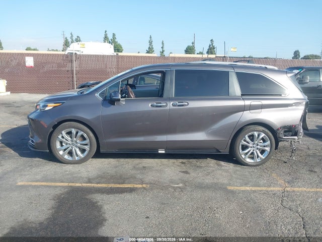 Продаж на аукціоні авто 2023 Toyota Sienna Platinum, vin: 5TDERKECXPS177981, номер лоту: 46247906