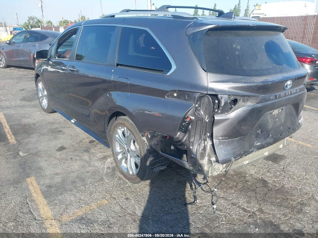 Продаж на аукціоні авто 2023 Toyota Sienna Platinum, vin: 5TDERKECXPS177981, номер лоту: 46247906